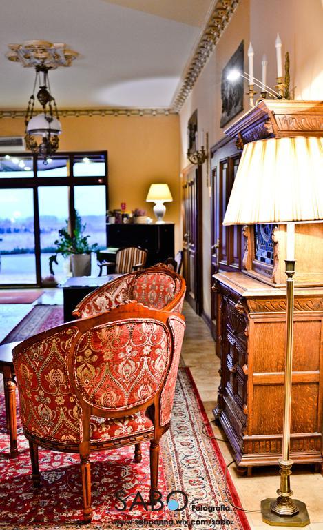Hotel Sportwerk Tyniec Maly Ngoại thất bức ảnh