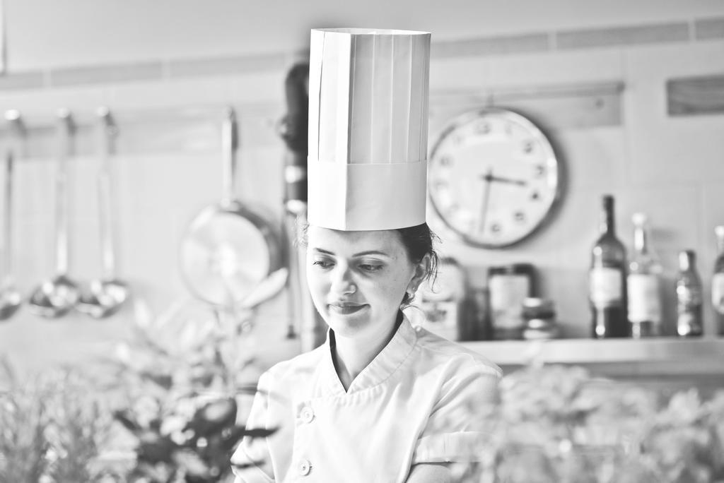 Hotel Sportwerk Tyniec Maly Ngoại thất bức ảnh