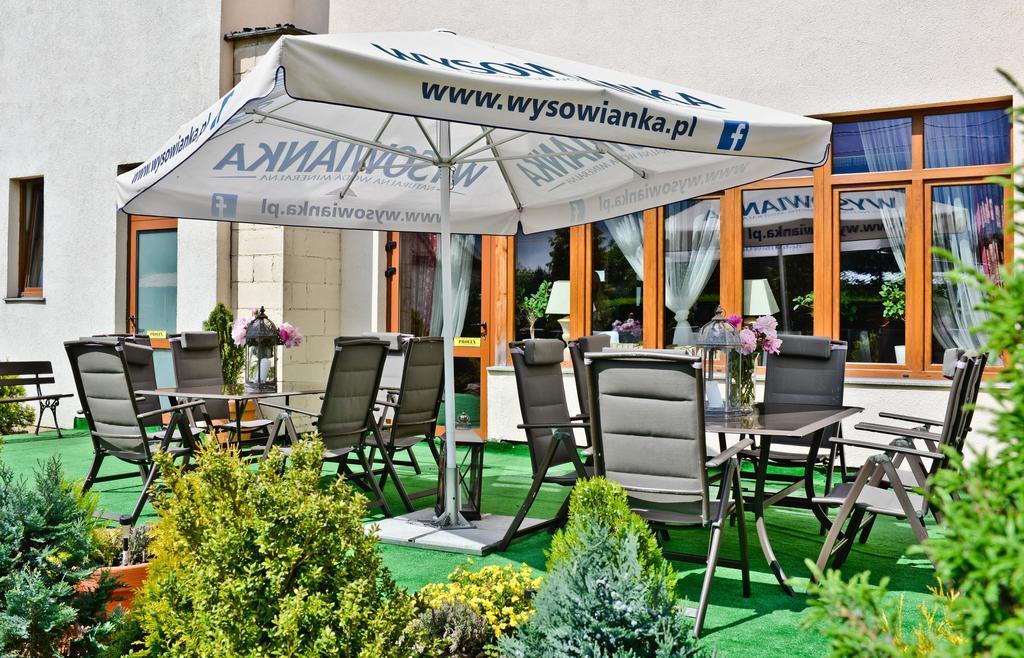 Hotel Sportwerk Tyniec Maly Ngoại thất bức ảnh